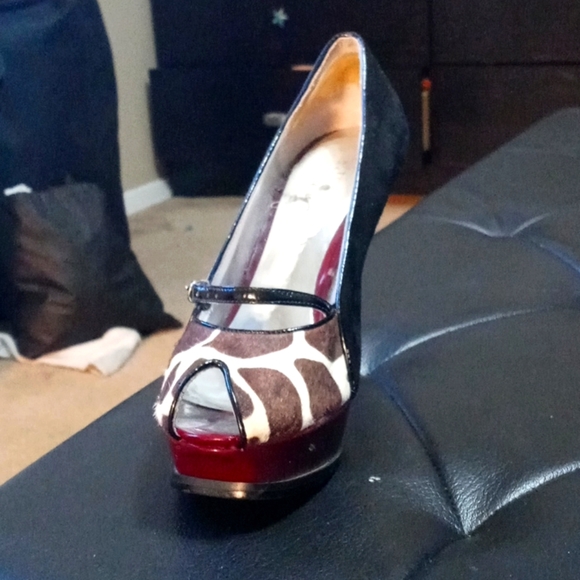 High 👠 - Picture 2 of 2